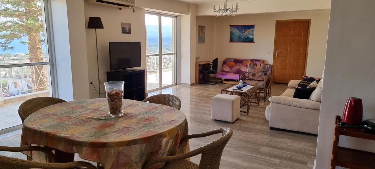 Sea View Apartment Gytheio Dış mekan fotoğraf