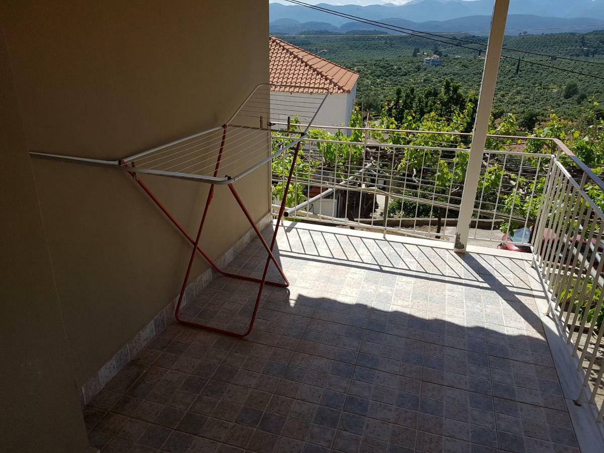 Sea View Apartment Gytheio Dış mekan fotoğraf