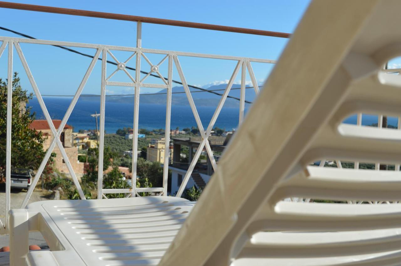 Sea View Apartment Gytheio Dış mekan fotoğraf